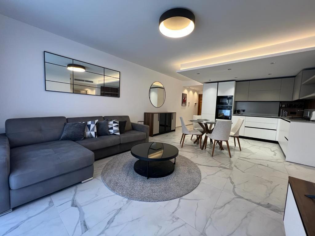Skylark 2 Apartment With Terrace Is-Swieqi Екстериор снимка