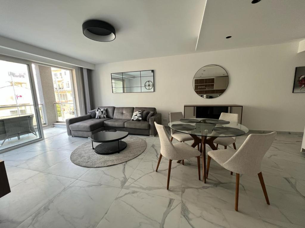 Skylark 2 Apartment With Terrace Is-Swieqi Екстериор снимка